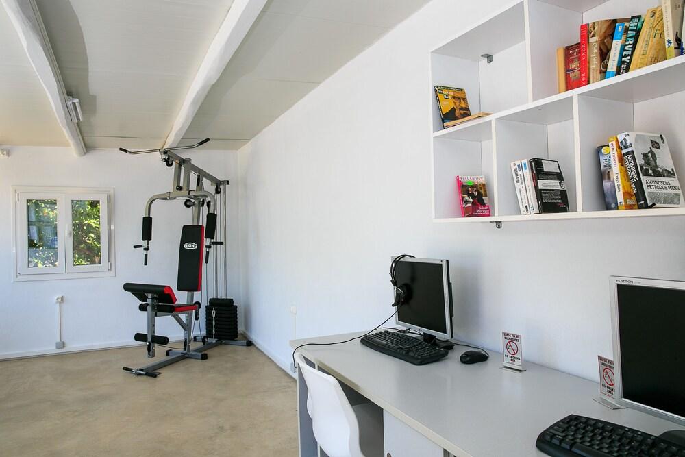 Ampeli Apartments ปาริเกีย ภายนอก รูปภาพ